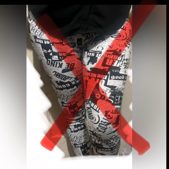 SPIDERS 🕷️ Feels like cuddled in a fleece Lots of stretching M-L Super Soft - Picture 9 of 9